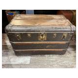 DEN… Antique trunk, handle is broken on one side, with content, see pictures for details.