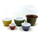 KIT… Cooks Tools measuring cups, also includes a Paula Deen pouring cup, see pictures for details.