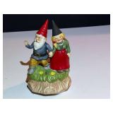 BR3…Vintage collectible MSR garden gnome music box, see pictures for details.