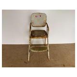 Vintage metal highchair, back and seat cushions and tray are missing, great repurposing peace, see pictures for details.