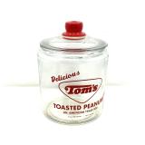 KIT… Vintage Tom’s Toasted Peanut jar with lid, see pictures for details. ￼