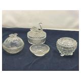 DEN…Vintage lidded clear glass trinket dishes, four pieces, see pictures for details.