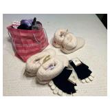 BR4… Slipper sock assortment, and bedroom shoes, these pieces are still new with tags, see pictures for details.