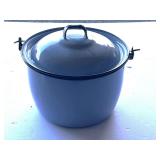 Blue enamelware pail with handle, see pictures for details.
