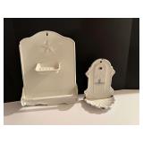 BR3…Ennamelware towel holder with soap dispenser, also includes a wall mount soap holder, see pictures for details.