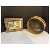 LR… Vintage/antique flour/grain sieve, also comes with rustic framed advertising artwork, see pictures for details.