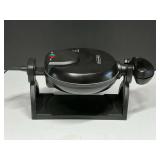 Proctor Silex waffle iron, powers up, see pictures for details.