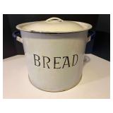 KIT… Vintage enamelware bread bin with lid and handles, see pictures for details.