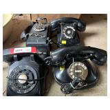 Vintage/retro black telephones, four pieces, includes wall mounts, see pictures for details.