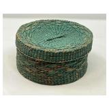 LR… Woven basket of assorted Christmas buttons/pins, see pictures for details.