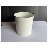 Vintage enamelware pail/bucket with handle, see pictures for details.