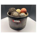 DEN… Vintage pantry box with content, see pictures for details.