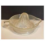 LR… Vintage glass juicer, see pictures for details.