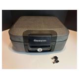 LR…Sentry safe with key, see pictures for details.