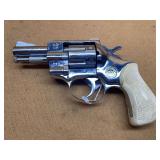 BURGO  32  108S  150222  REVOLVER