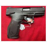 TAURUS  22 LR  TX22  1PT563439  PISTOL
