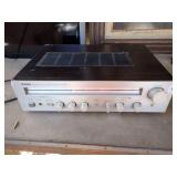 Yamaha Natural Sound Stereo Receiver R-300