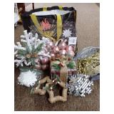 Christmas Tree Ornaments & Decoration Lot