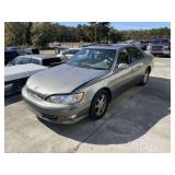2000 Lexus ES 300 Sedan Base V6, 3