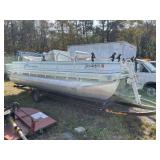 1996 Gruman Pontoon Boat