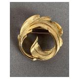 VINTAGE MONET GOLD TONE SPIRAL ELVEN LEAF BROOCH - CHECKOUT