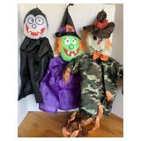3 HALLOWEEN WINDSOCKS
