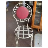VINTAGE WHITE WROUGHT IRON BISTRO STYLE CHAIR W/ RED UPHOLSTERED BACK 37" TALL