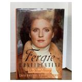1992 FIRST EDITION "FERGIE CONFIDENTIAL THE REAL STORY" HARDBACK BOOK