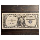 1957B $1 BLUE SEAL SILVER CERTIFICATE NOTE (VERY CRISP) - SERIAL NO Y01677622A
