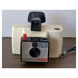 VINTAGE POLAROID LAND CAMERA SWINGER MODEL 20