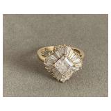 14K GOLD DINNER RING W/ BEAUTIFUL CZ