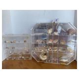 2 ACRYLIC DISPLAY CASES WITH ASSORTED SEA SHELLS 13X12, 8 1/2" SQUARE