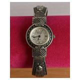 VINTAGE LADIES GENEVA QUARTZ SILVERTONE BRACELET WATCH - CHECKOUT