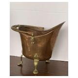 VINTAGE HAMMERED COPPER & BRASS KINDLING HOLDER MADE IN TURKEY 10 1/8" TALL X 11" LONG X 8" WIDE