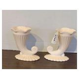 2 VINTAGE JEANNETTE SHELL PINK MILK GLASS CORNUCOPIA VASES 5 1/4" TALL X 4 1/2" WIDE