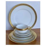 7 PLACE SETTING OF VINTAGE L. BERNARDAUD & C. LIMOGES GOLD TRIM CHINA MADE IN FRANCE