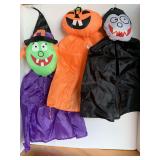 3 HALLOWEEN WINDSOCKS