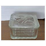 VINTAGE HAZEL ATLAS GLASS REFRIGERATOR DISH 5" SQUARE X 2 3/4" TALL W/ EMBOSSED VEGETABLE LID