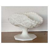 VINTAGE FOSTORIA "WINBURN" PATTERN WHITE MILK GLASS OBLONG PEDESTAL JAM/JELLY SERVER 6" LONG X 4 1/2" TALL