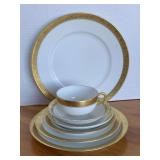 7 PLACE SETTING OF VINTAGE L. BERNARDAUD & C. LIMOGES GOLD TRIM CHINA MADE IN FRANCE