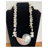 VINTAGE MOTHER OF PEARL STATEMENT NECKLACE W/ LARGE NAUTILUS SHELL 16" LONG - CHECKOUT