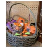 BASKET FULL OF HALLOWEEN ITEMS (BASKET INCLUDED)