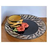 UNIQUE ART DECO CHIP/DIP PLATTER BY CALI 14" ROUND