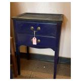 VINTAGE SMALL WOOD PAINTED 2 DRAWER NIGHTSTAND/TABLE 18" WIDE X 14" DEEP X 26" TALL
