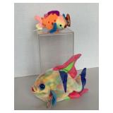 2000 TY BEANIE BABY "ARUBA" & 1999 TY BEANIE BABY MINI "LIPS THE FISH" IN DISPLAY BOX