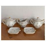 VINTAGE LEFTON DEMITASSE COVERED SUGAR & CREAMER (CREAMER HAS DAMAGE) 3 BLUE ELEGANT ROOSTER SPOON RESTS & MORE