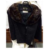 LADIES JACKET WITH FUR TRIM FROM GOLDMAN