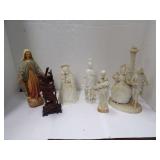 MIXED A LOT OF STATUES