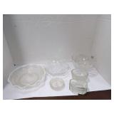 LOT OF VINTAGE CLEAR, GLASS AND CRYSTAL BOWLS