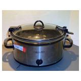 DR… Crockpot with removable crock, powers up, see pictures for details.